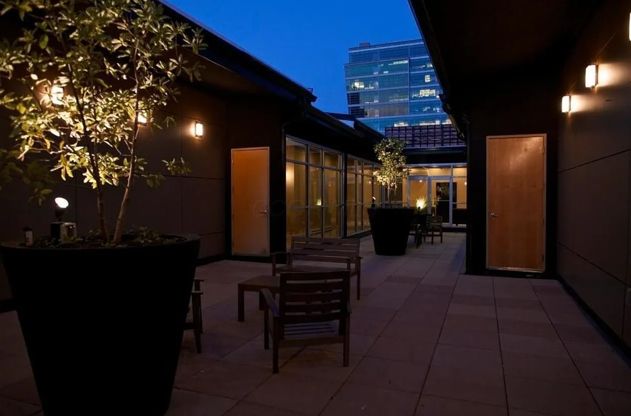 1 bed, 1719 sqft, $2,700 — Photo 4