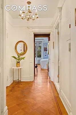 Sold by Compass | media 18