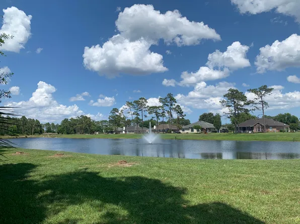 15713 S Northside Dr, Jacksonville, FL 32218