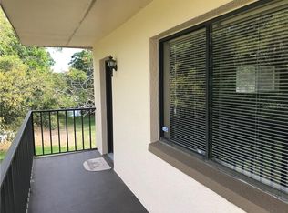 11824 Raintree Lake Ln APT C, Temple Terrace, FL 33617