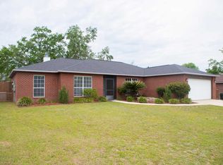 2821 Silent Wood Dr, Cantonment, FL 32533