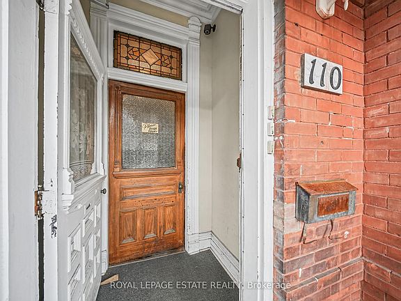 3rd image of 110 Baldwin St