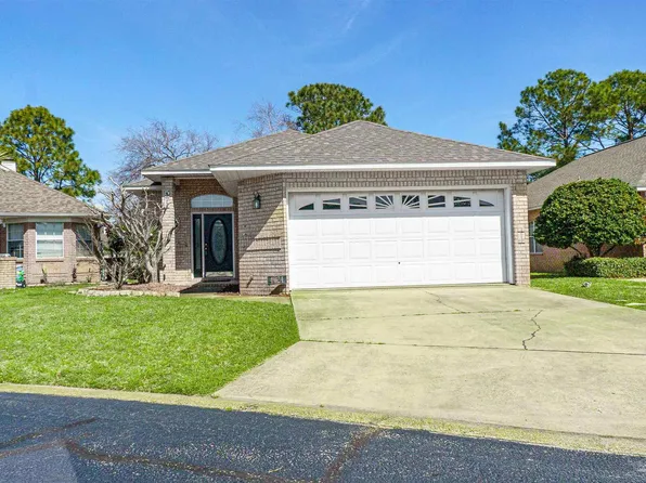 4024 Longwood Cir, Gulf Breeze, FL 32563