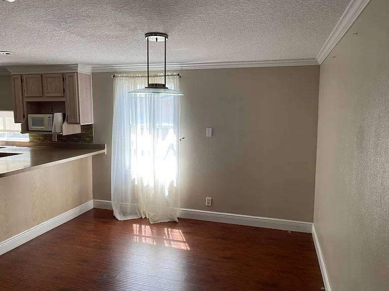 313 S Observatory Dr — Photo 8