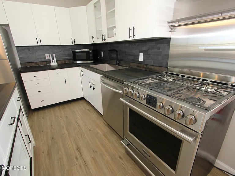 1001 NW Central Ave #2 — Photo 4