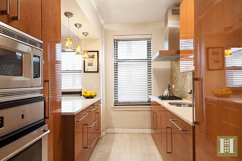 2nd image of 530 Amsterdam Ave #6K