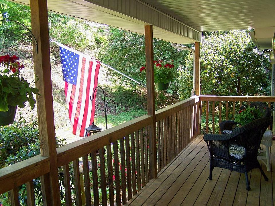 106 Woodlake Dr, Goodview, VA 24095 Zillow