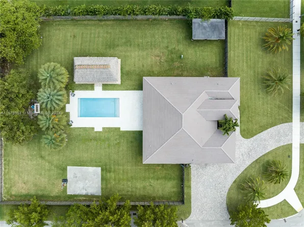 27560 SW 172nd Ave, Homestead, FL 33031