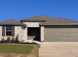 524 Crestridge Dr, Cleburne, TX 76033