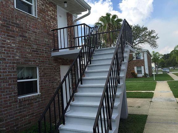 3rd image of 190 E Olmstead Dr Unit E12