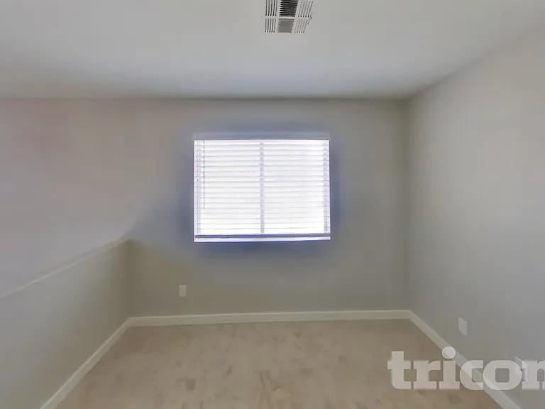 409 W Azure Ave — Photo 15