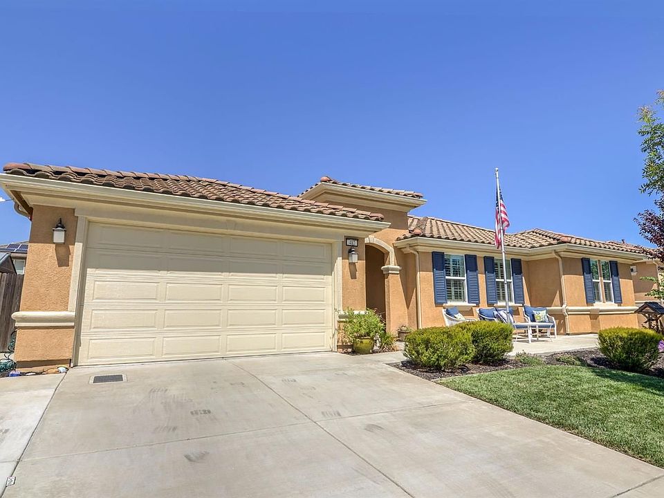 1st image of 402 Shearwater Ct