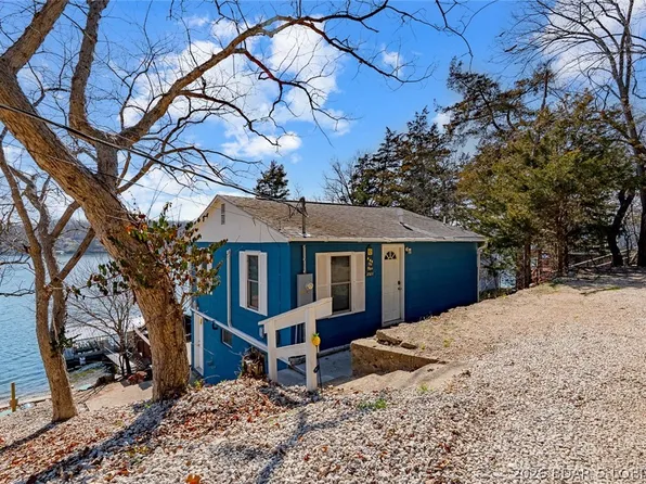 27602 Golden Point Ct, Barnett, MO 65011