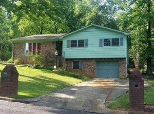 505 Fair Oaks Dr, Fairfield, AL 35064