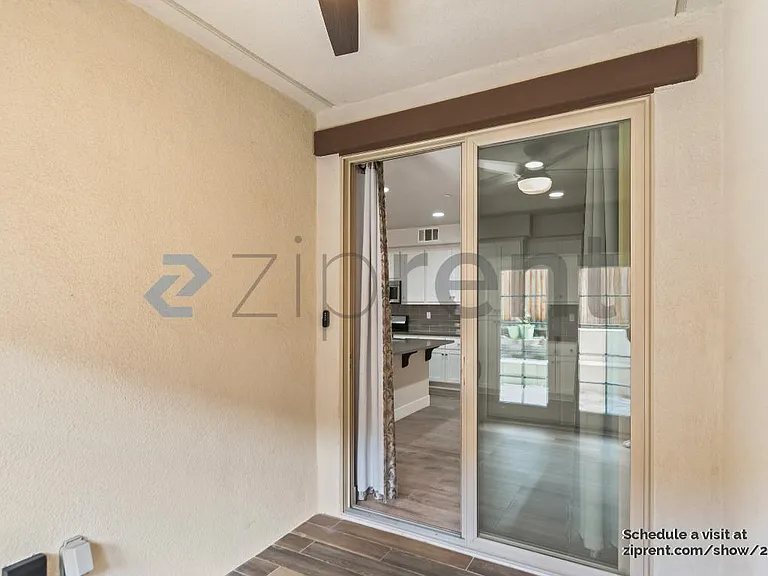 3786 Vine St — Photo 15