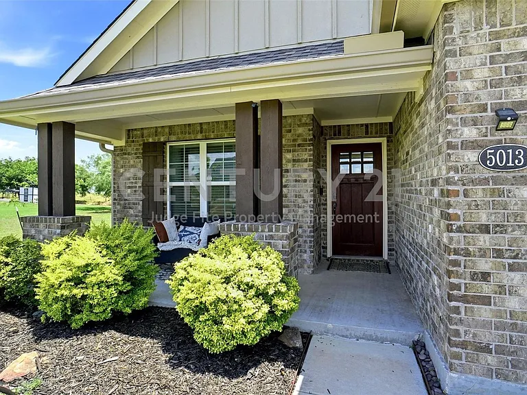 5013 Diamond Dr — Photo 7