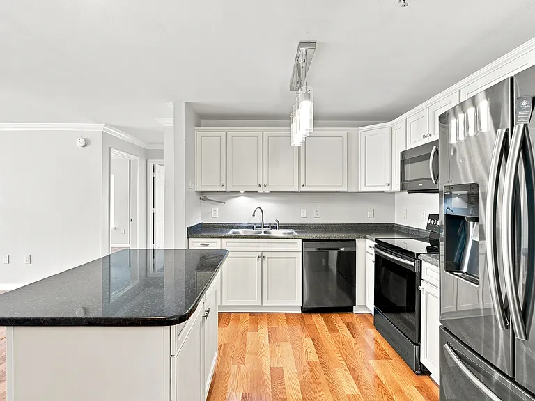 3591 S Kernan Blvd #813 — Photo 8