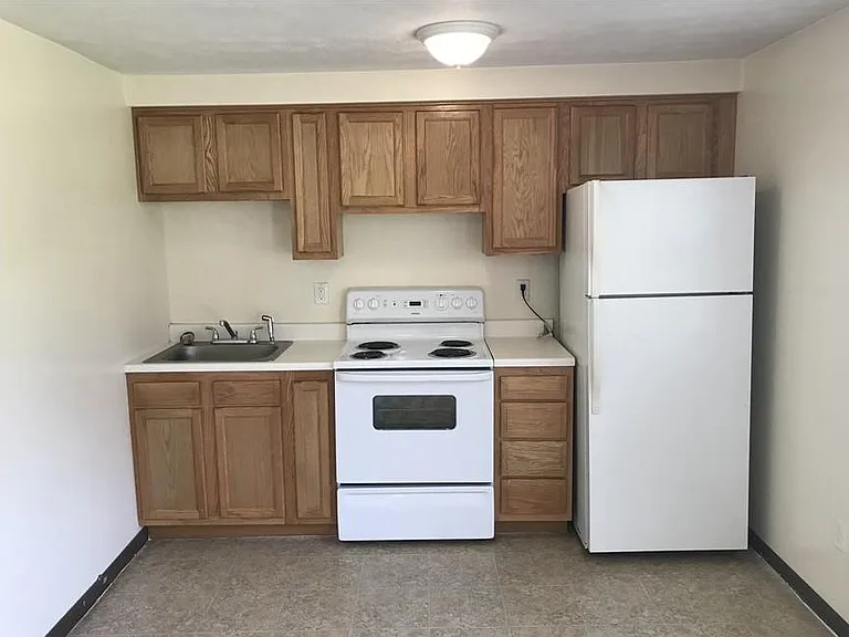 227 W Cooper St — Photo 20