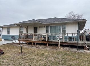 106 W 7th St, Stanberry, MO 64489