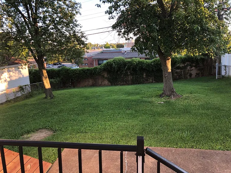 9708 Ridge Ave — Photo 12