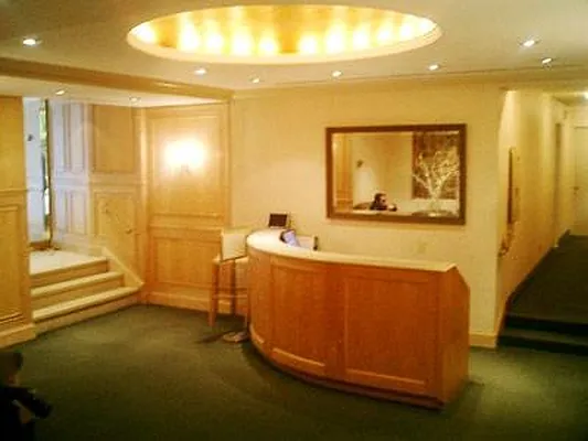 Rented by City Connections Realty | media 14