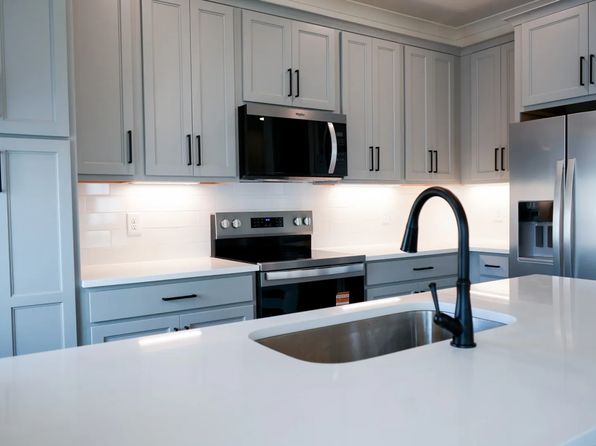 652 Haley Ln Unit 701