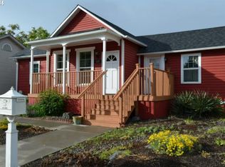 317 W 4th St, The Dalles, OR 97058