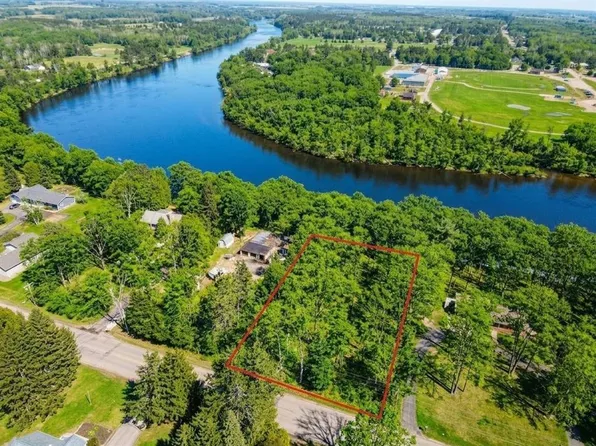 1101 W 5th Street, Ladysmith, WI 54848