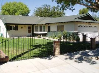 42327 52nd St W, Lancaster, CA 93536