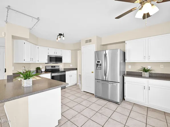 659 S DODGE Street, Gilbert, AZ 85233