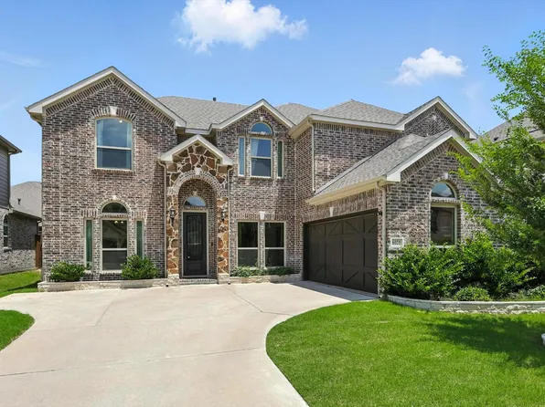6021 Painswick Dr, Aubrey, TX 76227