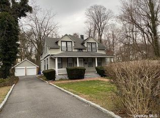 56 Spring Rd, Huntington, NY 11743