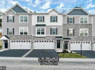 124 Emma Cir, Harrisburg, PA 17112