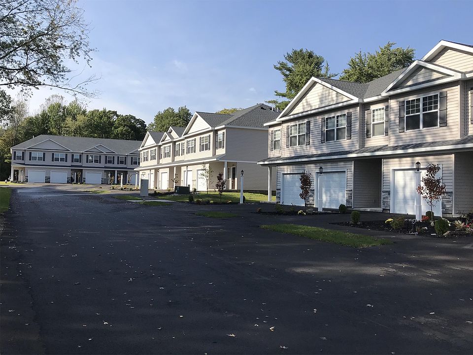 Front Elevation of townhouse development