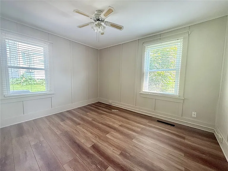 5156 Saint Paul Blvd — Photo 18