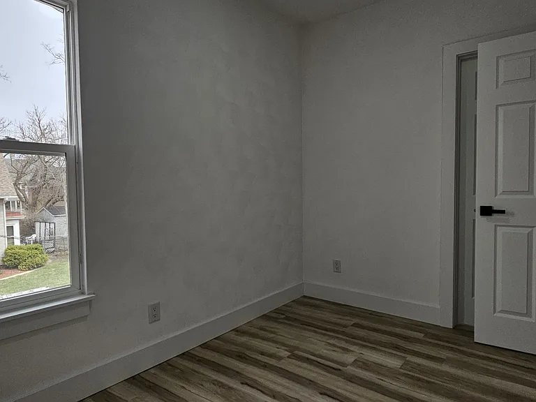 1035 Crosby St #1037 — Photo 34