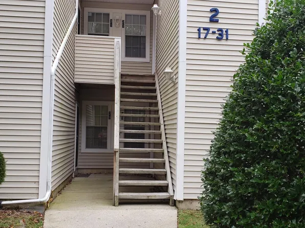 25 Chesapeake Dr #24, Galloway, NJ 08205