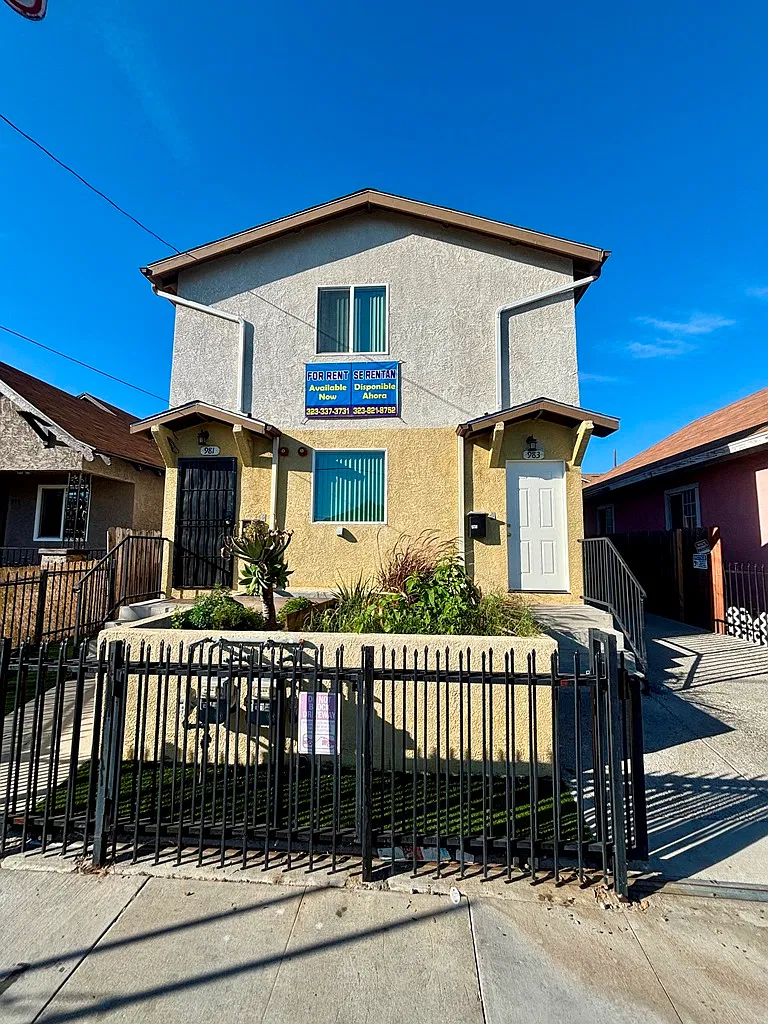 5 bed, 1840 sqft, $4,200 — Photo 1