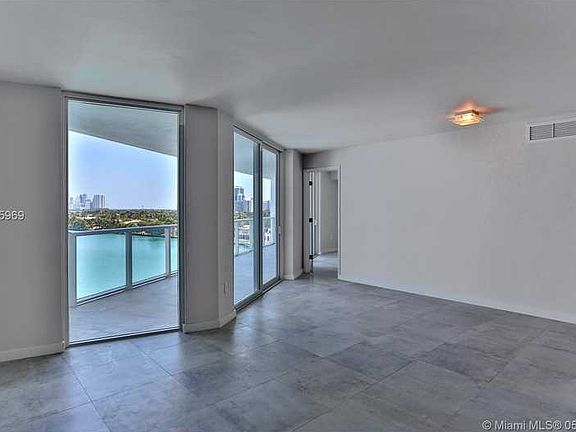 2nd image of 9821 E Bay Harbor Dr APT 02
