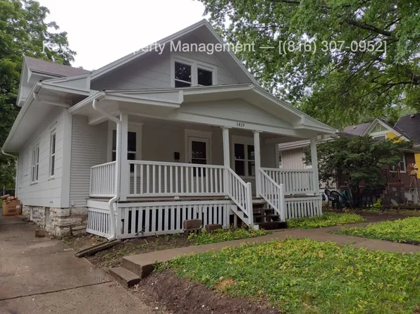 1419 S Willow Ave, Independence, MO 64052