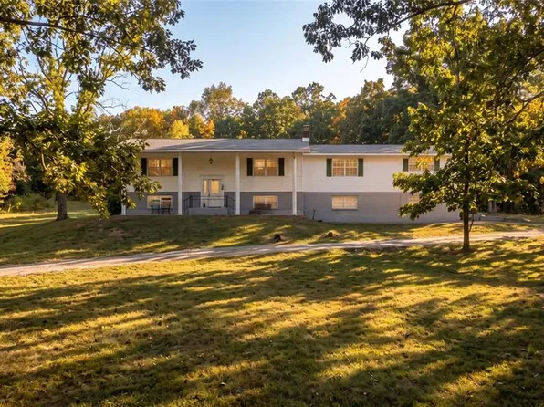 11936 W State Highway 8, Potosi, MO 63664