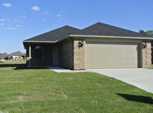 610 Shiloh Dr, Conway, AR 72032