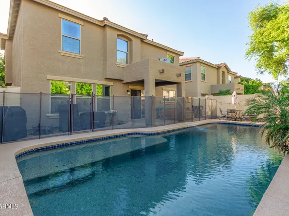 2725 S SOUTHWIND Drive, Gilbert, AZ 85295