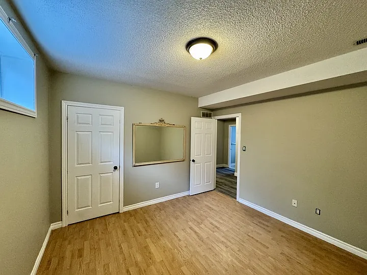 70 Knupp Rd #LOWER — Photo 11