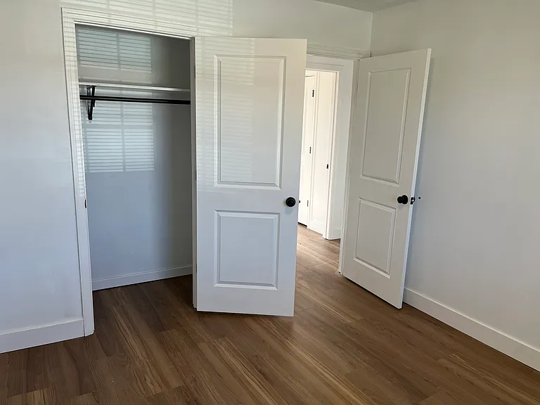 3768 Niagara Dr — Photo 19