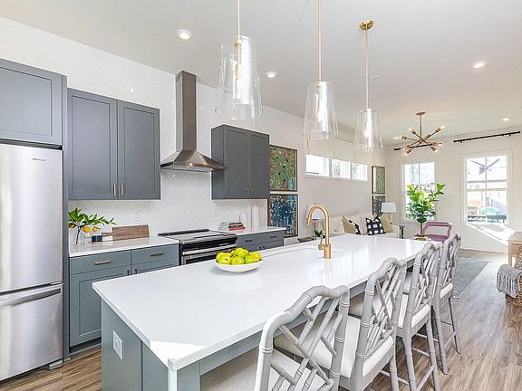 4th image of 159 Color Cir #201