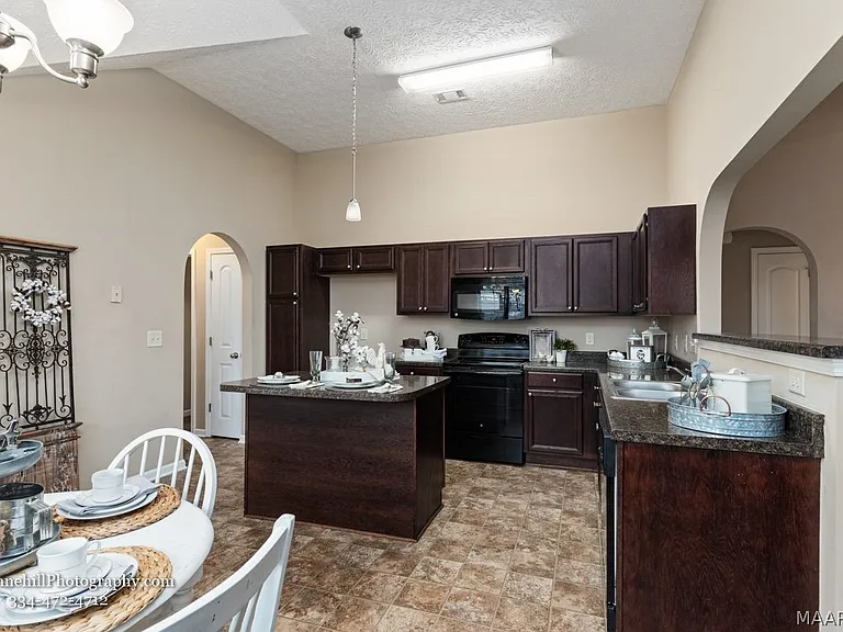 1641 Buena Vista Blvd — Photo 8