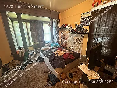 1628 Lincoln St — Photo 3