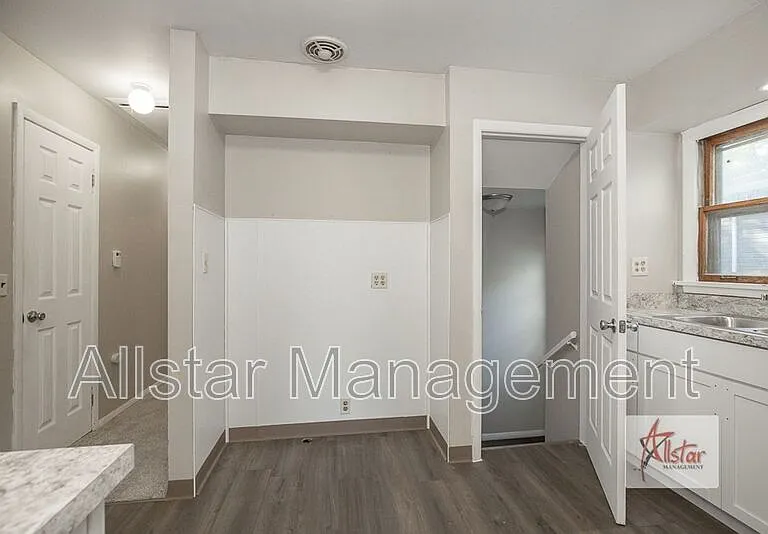 8958 Woodridge Ln — Photo 8