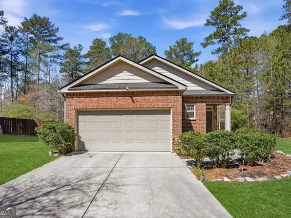 813 Blue Hill Ln, Atlanta, GA 30349